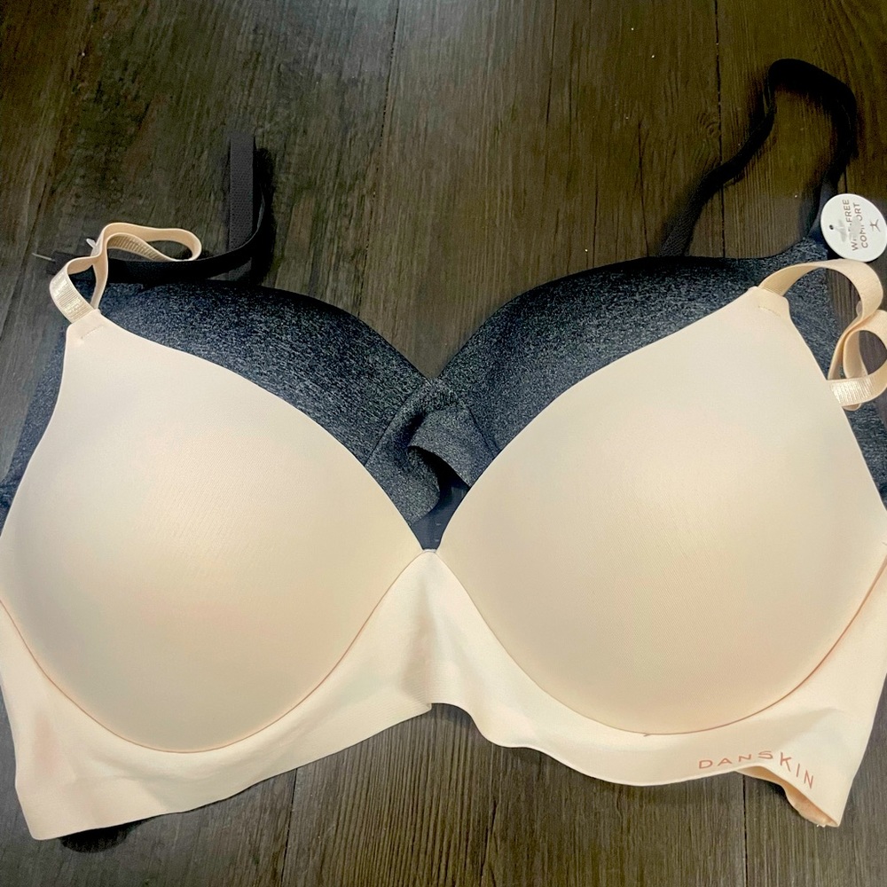 NWT Danskin Intimates wire free padded adjustable bra set | 36 C | Grey Cream